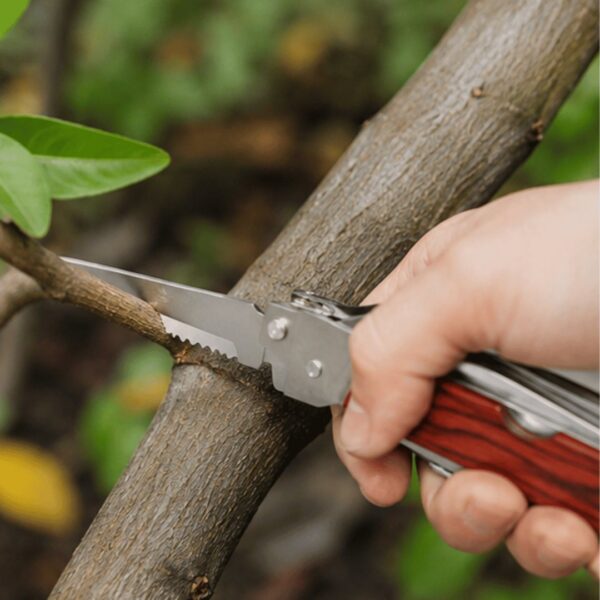 16 in 1 Multi Function Survival Hammer with Multiple Emergency Rescue Tools