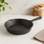 HOMERO Cast Iron Frying Pan with Natural Non-Stick Finish 25cm